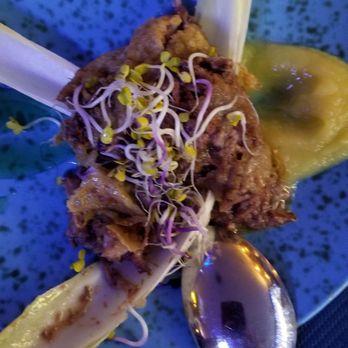 El Yate - Oxtail with apple compote. - Spanish Near Me - Madrid, M