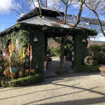 High Hand Cafe - New American Near Me - Loomis, California