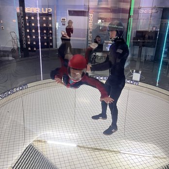 iFLY Oceanside Indoor Skydiving - Skydiving Near Me - Oceanside, California