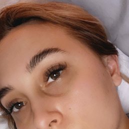 Hybrid Lash Extensions by Angelica