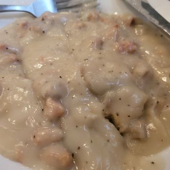 Ellie May’s Diner - Gravy, biscuits and sausage gravy - Diners Near Me - East Syracuse, New York