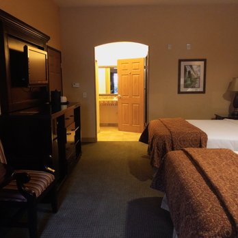 Ayres Hotel - Hotels Near Me - Redlands, California
