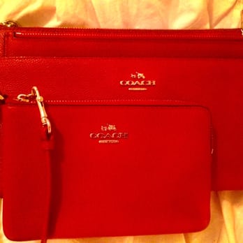 Coach - Wristlet Family in Red Currant - Leather Goods Near Me - Sacramento, California