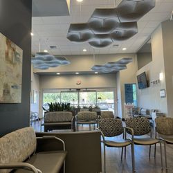 United Health Center - Fresno - Modern touches in long waiting area makes you feel in competent hands. @UnitedHealthCen
