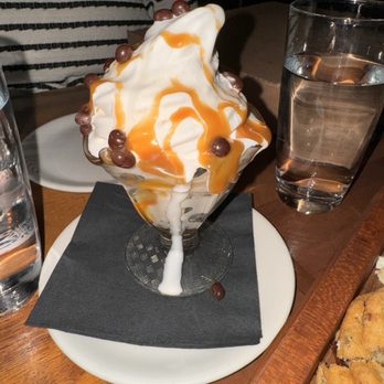 Young Joni - Pizza Near Me - Minneapolis, Minnesota