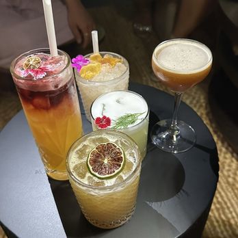 430 Pkwy Cocktail Lounge - Drinks - Cocktail Bars Near Me - Honolulu, Hawaii 430 Pkwy Cocktail Lounge - Drinks - Cocktail Bars Near Me - Honolulu, Hawaii
