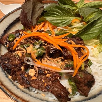 An Nam - Grilled Beef Vermicelli - Vietnamese Near Me - Somerville, Massachusetts An Nam - Grilled Beef Vermicelli - Vietnamese Near Me - Somerville, Massachusetts