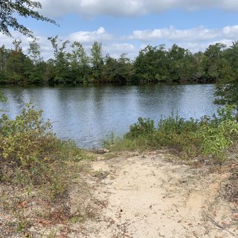 Rotary Dog Park - Pond trail - Dog Parks Near Me - Kinston, North Carolina