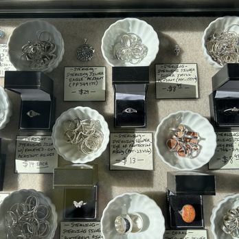 A Niche in Tyme - Jewelry Near Me - Pacific Grove, California A Niche in Tyme - Jewelry Near Me - Pacific Grove, California