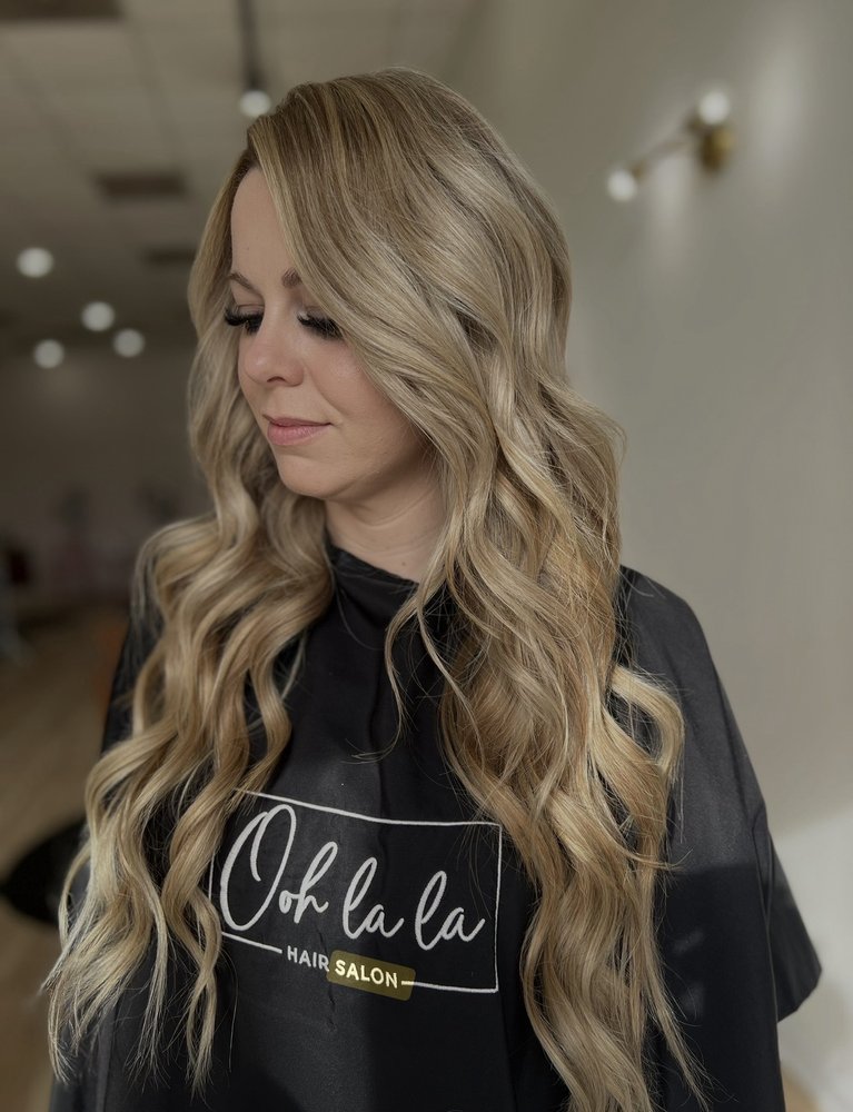 Ooh La La Hair Salon Image