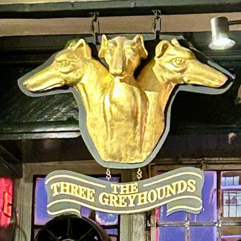 The Three Greyhounds - Inside - Pubs Near Me - London, XGL