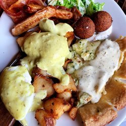Chaise Cafe & Lounge - Buffet