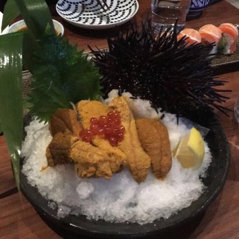 Okane - Live uni - rare weekly special I believe is what the server told us! - Sushi Bars Near Me - San Francisco, California