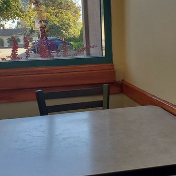 Chef Kwan's - Interior - Chinese Near Me - Menlo Park, California