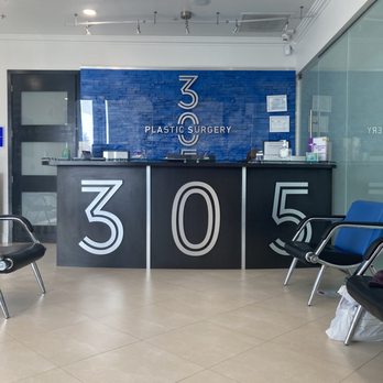 305 Plastic Surgery - Office - Plastic Surgeons Near Me - Coral Gables, Florida