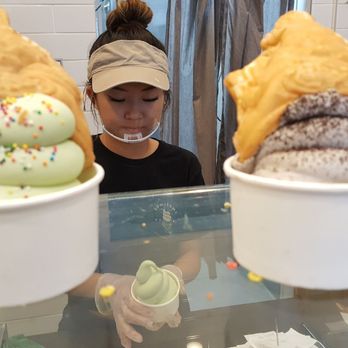 Somisomi - Desserts Near Me - Cupertino, California