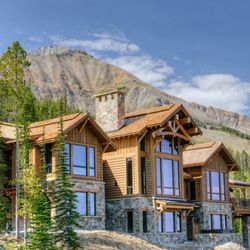 Natural Retreats- Big Sky