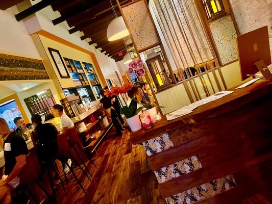 La Moon Atlanta by null