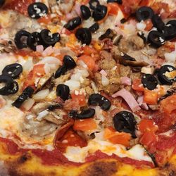 Goomba's Pizzeria - Deluxe