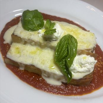Zio's - 20 layer lasagna - Italian Near Me - Las Vegas, Nevada