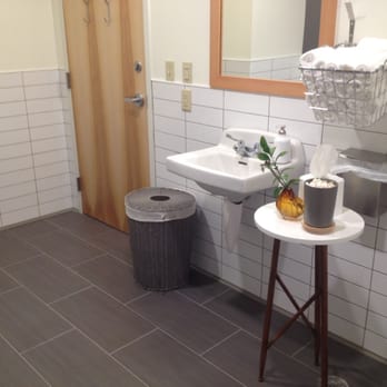 barre3 - Montgomery - Lady products, face wipes and plenty of necessities available in the bathroom - Barre Classes Near Me - Cincinnati, Ohio barre3 - Montgomery - Lady products, face wipes and plenty of necessities available in the bathroom - Barre Classes Near Me - Cincinnati, Ohio