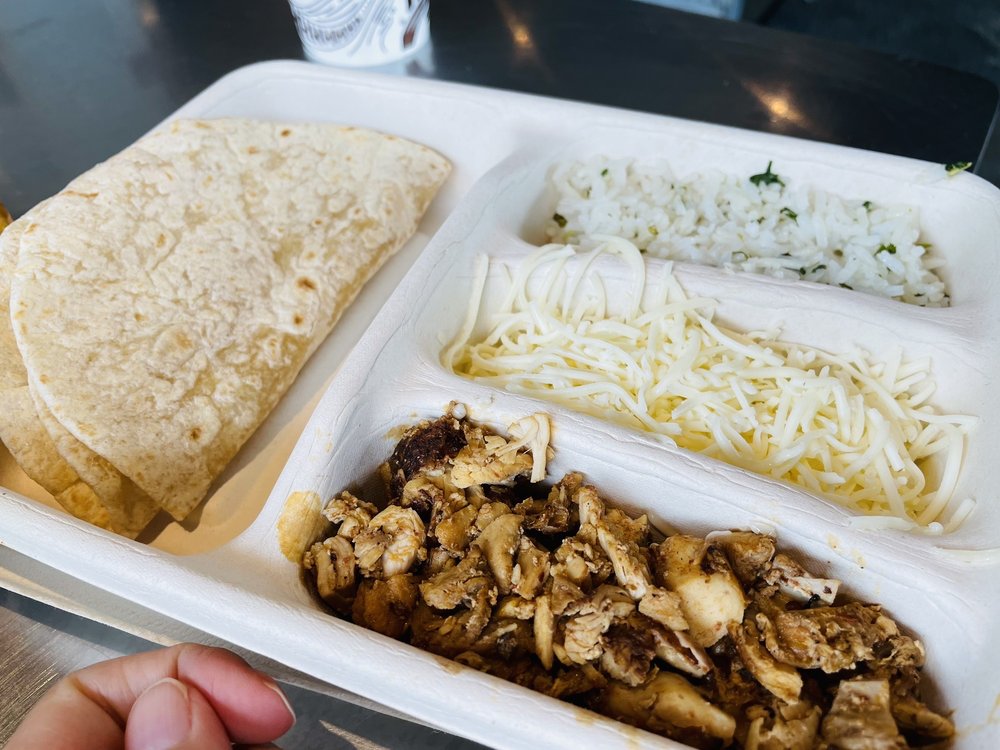 CHIPOTLE MEXICAN GRILL Updated August 2024 39 Photos & 98 Reviews