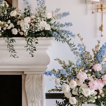 Violette's Flowers - Ceremony Flowers (Spray Arrangements) - Florists Near Me - San Gabriel, California Violette's Flowers - Ceremony Flowers (Spray Arrangements) - Florists Near Me - San Gabriel, California