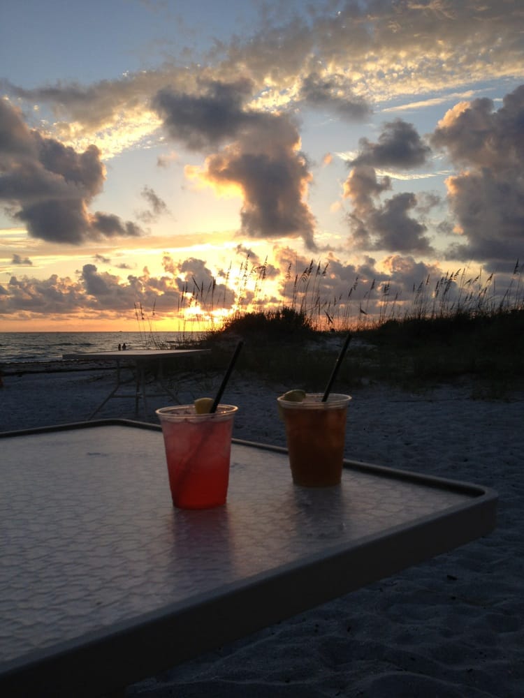 Cafe Lido & Tiki Bar Image