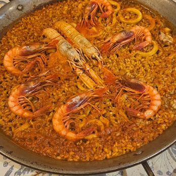 La Paella de Su - Shrimp paella - Arroceria / Paella Near Me - Barcelona, B La Paella de Su - Shrimp paella - Arroceria / Paella Near Me - Barcelona, B