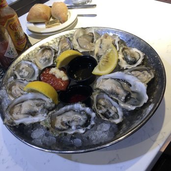 The Oyster Bar - Update! We had the oysters, fresh from Virginia. They come with three different sauces. Really good. - Bars Near Me - Stateline, Nevada