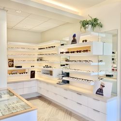 VisionOne Optometry Eye Care & Myopia Clinic