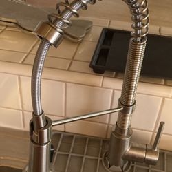 Plumber Pro - new kitchen faucet installed