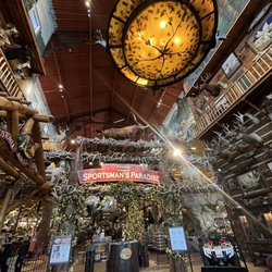 Bass Pro Shop