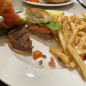 Valley Diner Restaurant - Meatless Burger - Diners Near Me - Derby, Connecticut Valley Diner Restaurant - Meatless Burger - Diners Near Me - Derby, Connecticut