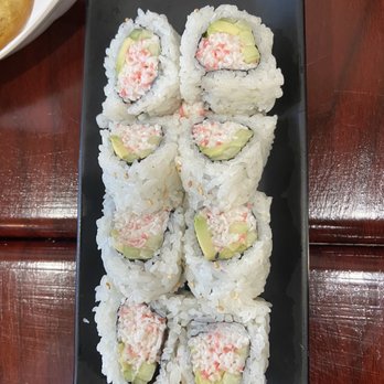 Akii Sushi - California Roll - Japanese Near Me - Long Beach, California