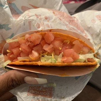 Taco Bell - I am allergic to tomatoes - Fast Food Near Me - Manor, Texas