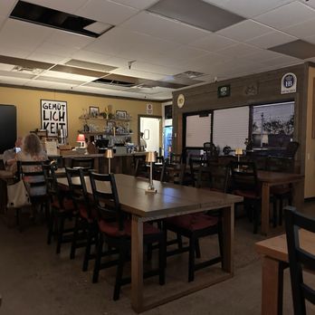 Treffpunkt - Room - German Near Me - Scottsdale, Arizona