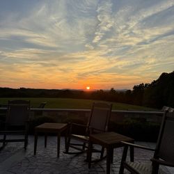 Tasting Room &Taphouse at Mount Ida Reserve - Best sunset on the mountain