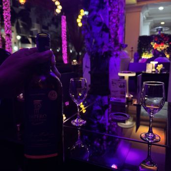 Reef Hookah & Grill - Hookah Bars Near Me - Boca Raton, Florida