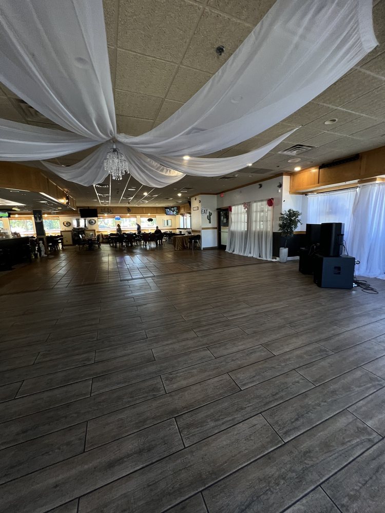 Los Cuates Restaurant