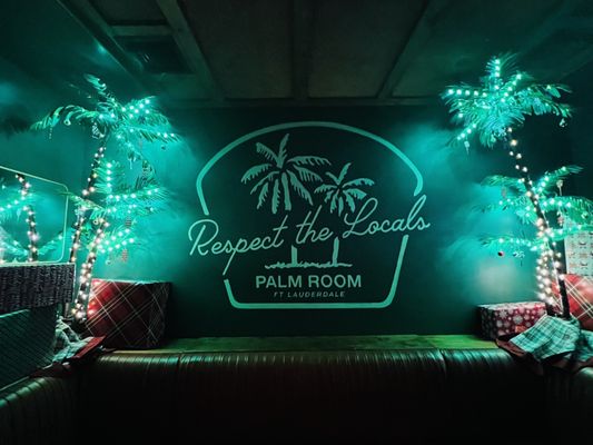 Palm Room by null