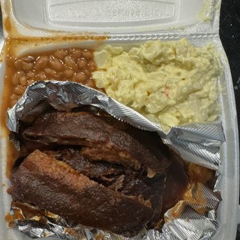 Laura's Sunny South BBQ Logo