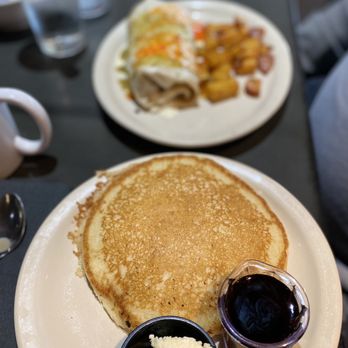 Brunch Snob - Side of Pancakes and Breakfast Burrito with Home Potatoes - Breakfast & Brunch Near Me - Phoenix, Arizona Brunch Snob - Side of Pancakes and Breakfast Burrito with Home Potatoes - Breakfast & Brunch Near Me - Phoenix, Arizona