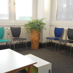 HNO Zentrum Frankfurt - Wartezimmer