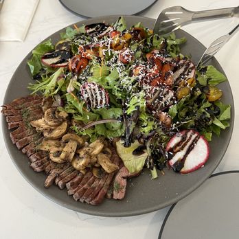 Somethin - Beef tataki - Korean Near Me - La Mirada, California Somethin - Beef tataki - Korean Near Me - La Mirada, California