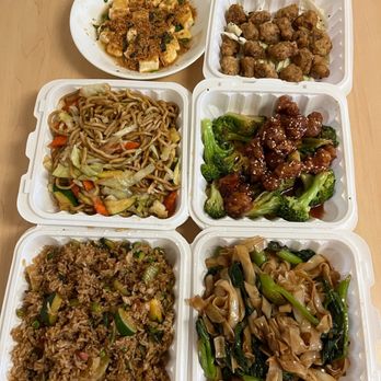 Veggie Lee - Vegetable Chow Mein, Vegan Orange Chicken, Salt and Pepper Tofu, Chao Style Fried Rice, R22. Chinese Broccoli Basil Chow Fun - Vegan Near Me - Hayward, California Veggie Lee - Vegetable Chow Mein, Vegan Orange Chicken, Salt and Pepper Tofu, Chao Style Fried Rice, R22. Chinese Broccoli Basil Chow Fun - Vegan Near Me - Hayward, California