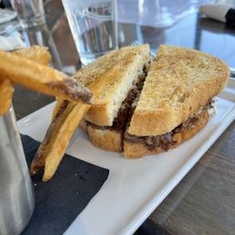 Short rib melt