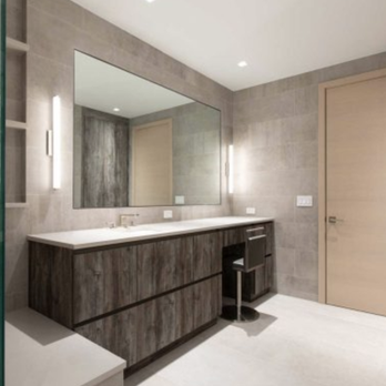 UD Construction - a modern bathroom with a large mirror - General Contractors Near Me - Laguna hills, California UD Construction - a modern bathroom with a large mirror - General Contractors Near Me - Laguna hills, California