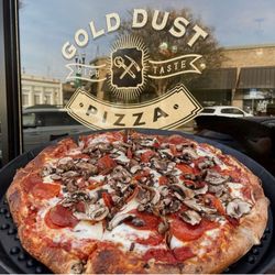 Gold Dust Pizza Express - Pepperoni & Mushrooms
