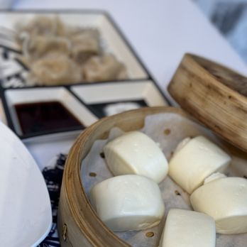 Goku Kitchen - Steamed milk buns - Asian Fusion Near Me - Staten Island, New York Goku Kitchen - Steamed milk buns - Asian Fusion Near Me - Staten Island, New York